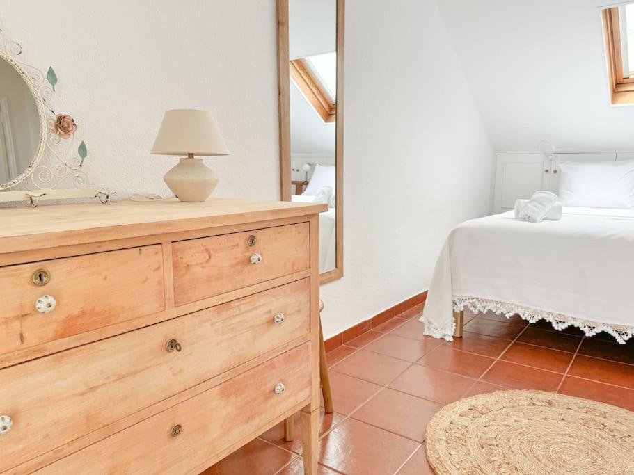 Costa Inn Beach House With Pool By Homeful Homes Costa da Caparica Exterior foto